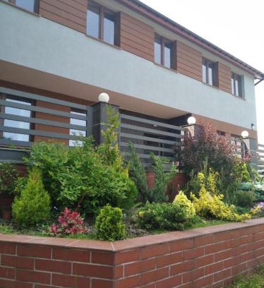 Baluty Casa | Hotelik rodzinny 365 pokoje z łazienkami