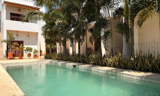 Barra de Colotepec Hotel | Hotelito Zicatela
