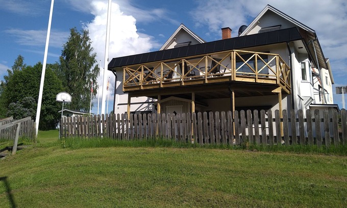 Orsa Hotel | Hotell Strandvillan B&B