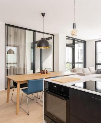 Tampere Apartamento | Hotellitason kodikas 90 m2 huoneisto