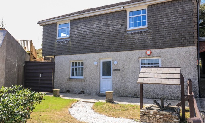 Saint John Cabaña | HOUGOUMONT COTTAGE, pet friendly, with a garden in Millbrook