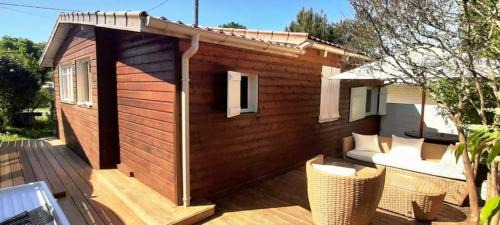 Hourtin Chalet De Esquí | Hourtin Charmant Chalet avec Salon de Jardin