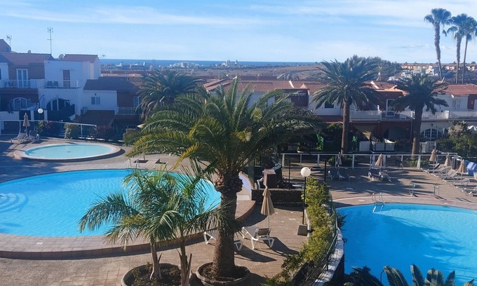 Sonnenland Casa | Casa con 2 dormitorios , 2 baños y 2 terrazas con vista al mar y a la piscina
