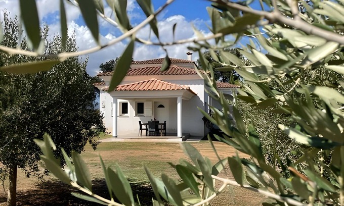 Sorbo-Ocagnano Casa | House 2 minutes' drive from the beach