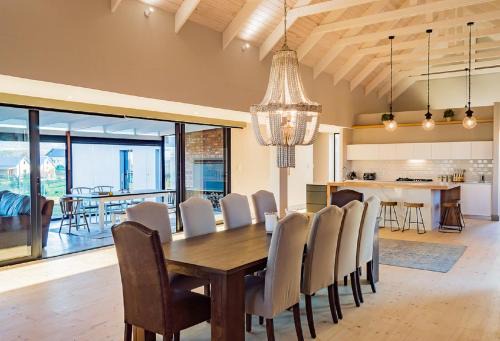 Nottingham Road Casa | House 222 Gowrie Farm Estate