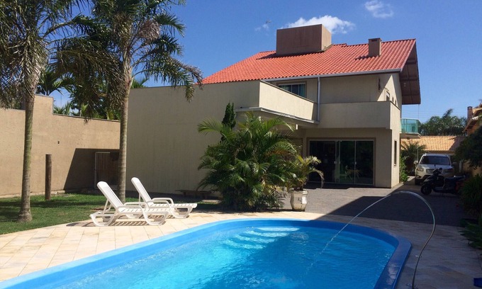 Morro das Pedras Casa | CASA 4 SUITES, EN CONDOMINIO CERRADO, FRENTE AL MAR,