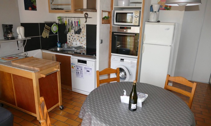 Clohars-Carnoet Casa | House(42m2) with pool and beach