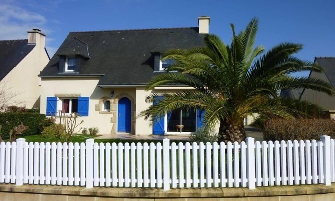 Kervoyal Casa | House 6 people. with garage, the beach on foot