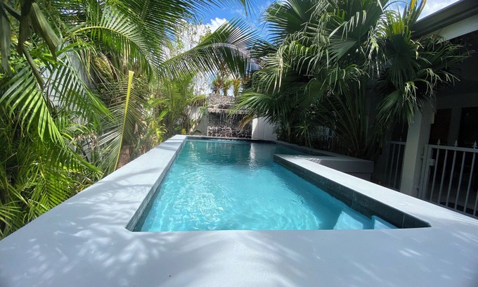 Sámara Casa | House and Guest house w/ saltwater pool. private and gated. 5 bedroom 2.5 bath