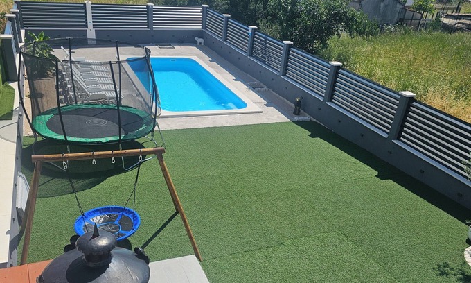 Mejasi Casa | House AS MOON with pool