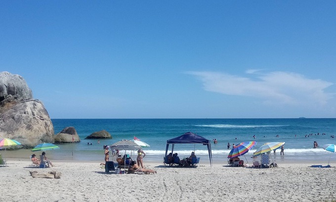 Enseada Casa | CASA GRANDE Y BARATA 30 METROS DEL MAR