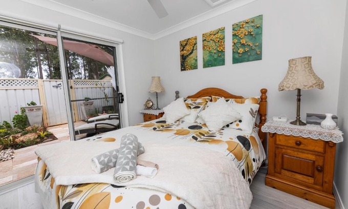 Cessnock Casa | House by Lavender Lane - Forest Views, FREE Parking