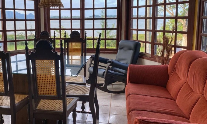 Arroio Casa | House by the lagoon of Ibiraquera- Imbituba SC