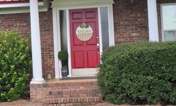 Pansey Casa | “Serenity & Stars”- CLOSE TO SOUTHEAST HEALTH, ACOM and EVERYTHING ELSE