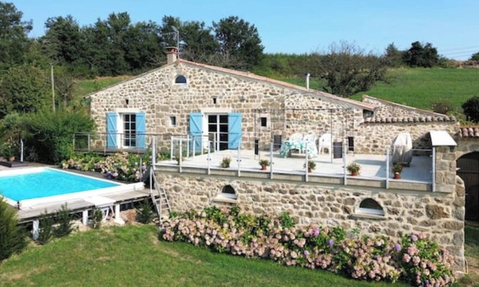 Colombier-le-Vieux Casa | House Colombier-le-vieux