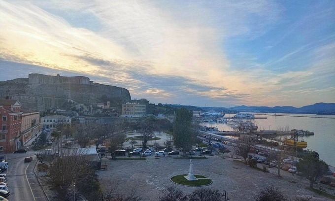 Old Town Apartamento | Casa "Contessa di Corfu i" con vistas al mar y Wi-Fi