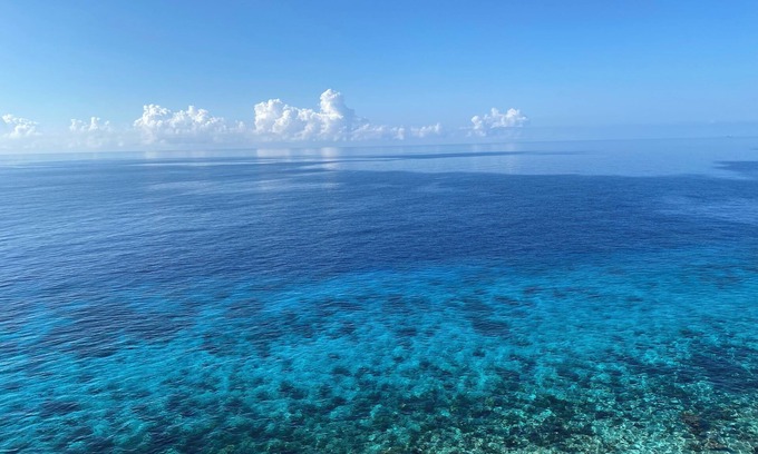 Soto Casa | House directly on the Caribbean Sea with private beach and breathtaking views.