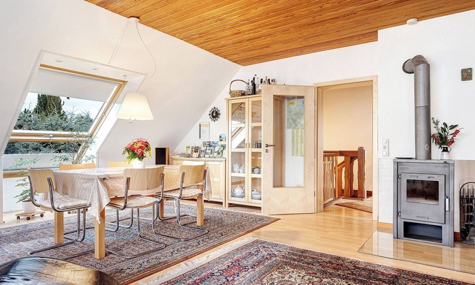 Region Hannover District Apartamento | Casa ERNA am Deister Apartamento con jardín y casita de campo, estación de carga para coches