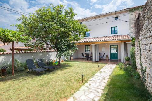 Valtura Casa | House Eufemia