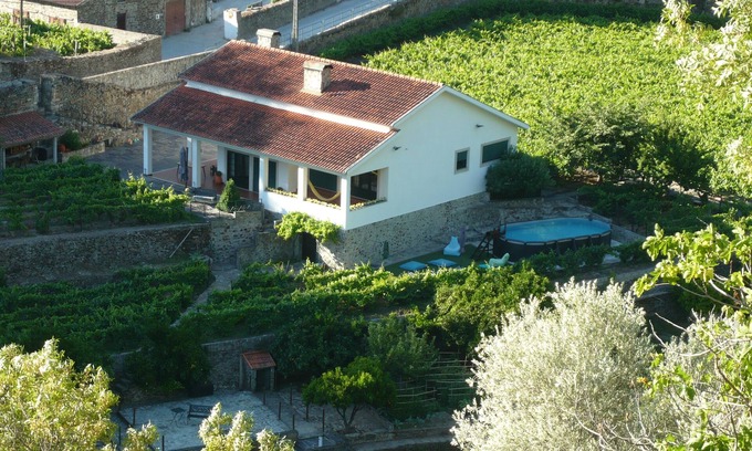 Bomfim Cabaña | Casa de campo en Pinhao, Portugal ... En la orilla del río Pinhão!