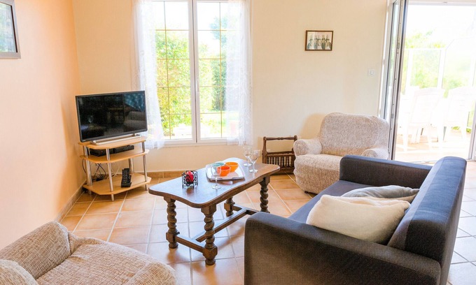 Plomeur Chalet De Esquí | Casa para 6 en el corazón del Pays Bigouden