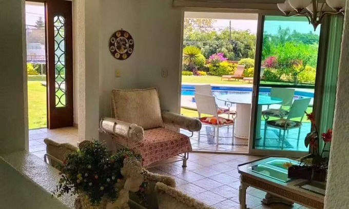 Lomas de Cocoyoc Casa | Casa de sábado a domingo con alberca climatizada