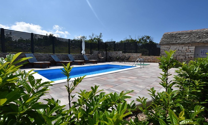 Primosten Casa | House Gruja (91981-K1) - Primosten