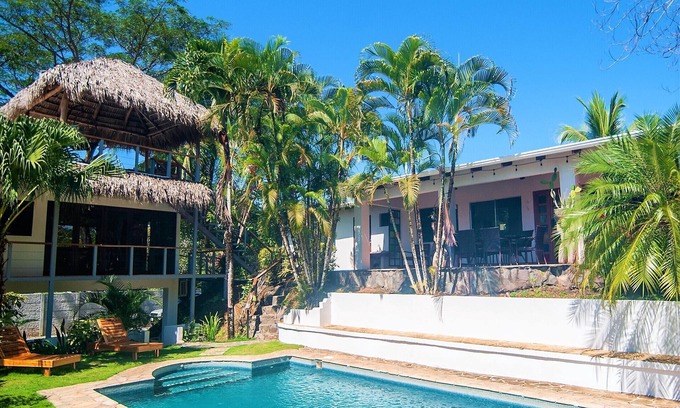Esterillos Casa | House + Guest House at 500 yards from the beach.