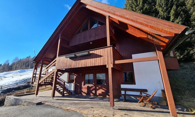 Untertschern Casa | House in Bad Kleinkirchheim by Ski Slope