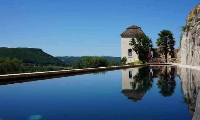 Beynac-et-Cazenac Casa | Casa-Baño con ducha-Vista al patio