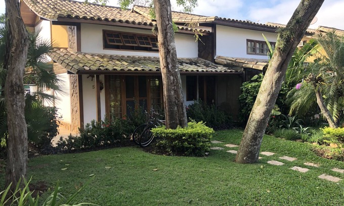 Cem Bracas Casa | Casa en Buzios en una comunidad cerrada en la playa de Manguinhos