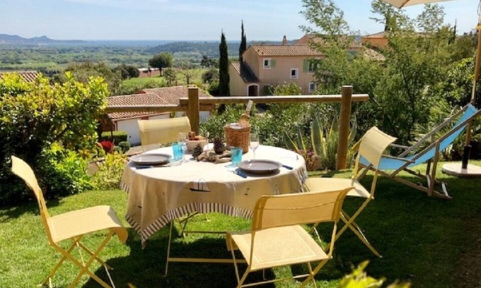 La Rouviere Casa | House in domain with swimming pool, tennis, near golf course and 15 min from the beaches!