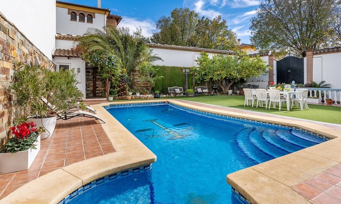 Illora Villa | Casa en Illora con piscina privada