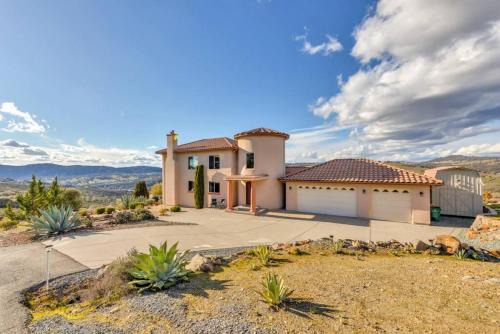 Greater Sacramento Casa | House In The Clouds