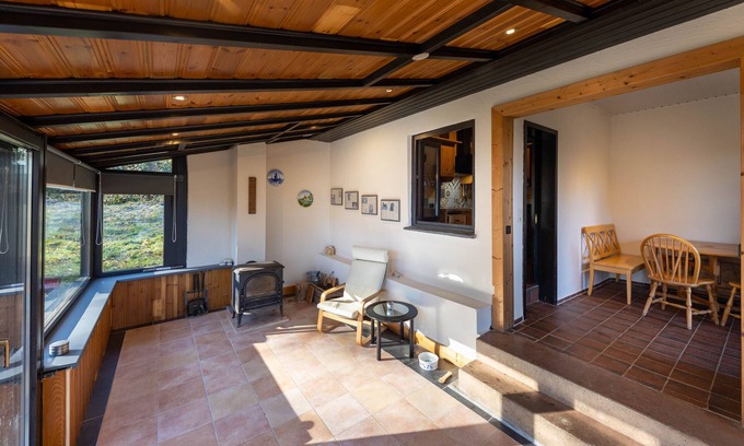 Altenkirchen Casa | House in the forest with fenced garden