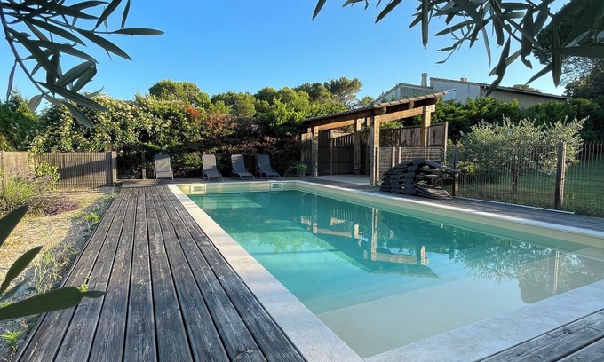 Venejan Casa | House in the South of France with an incredible view!