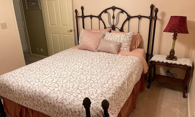 Placerville Casa | House in town, Perfect for two couples or family