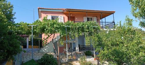 Kamarina Casa | House in Zaloggo