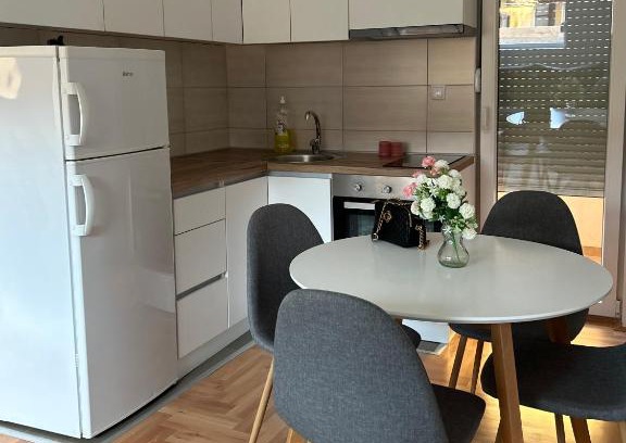 Pirot Apartamento | House Inn 2