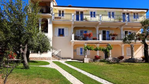 Liznjan Apartamento | House Ivonne