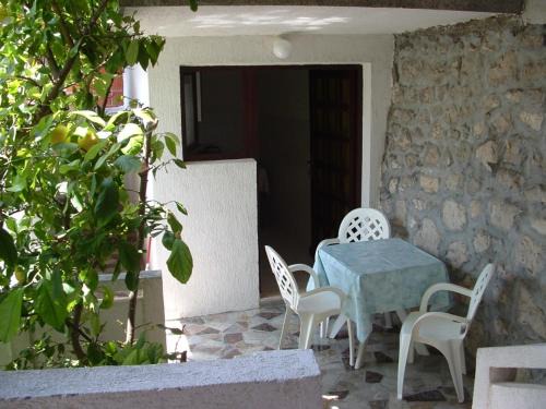 Suha Punta Apartamento | House Kampor (895)