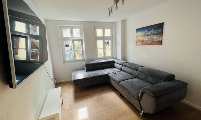 Lippstadt Casa | House l 10 Beds l 5 Bedrooms l 2 Bathrooms l Wi-fi