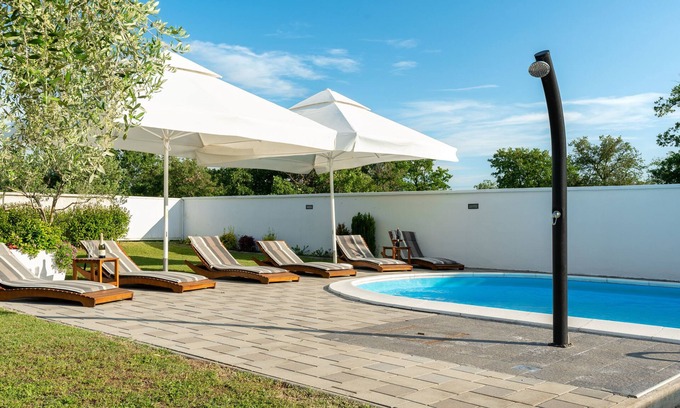 Galovac Casa | House Leonardo (V9011-K1) - Galovac