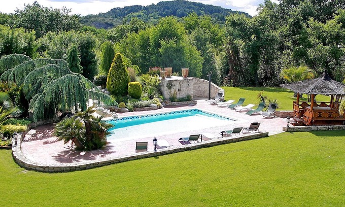 Boisset-et-Gaujac Casa | Casa Morada de gran situación a 3min d' anduze tarifas de 1390 tiene 2790 €