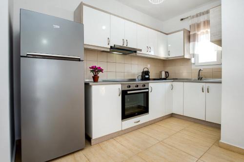 Potos Apartamento | House Litsa 2 in Potos