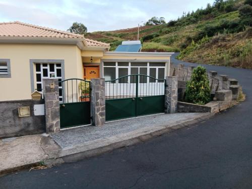 Porto da Cruz Casa | House Luís Ornelas