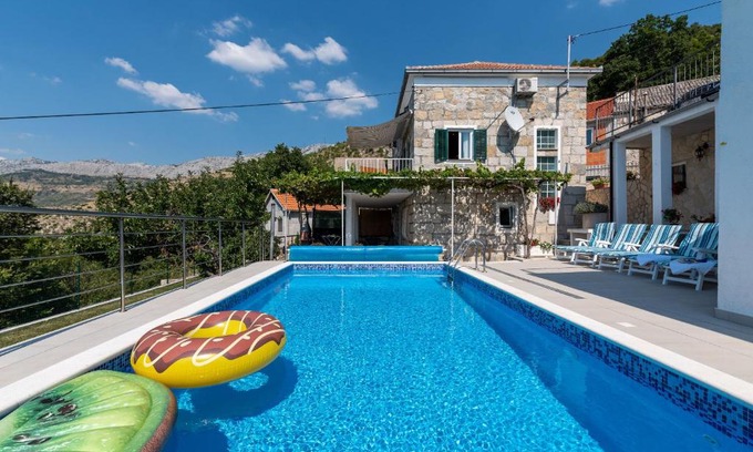 Donje Sitno Casa | House Marinka