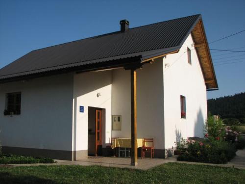 Vrhovine Apartamento | House Nada