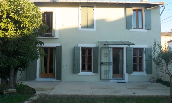 Saint-Gilles Casa | Casa cerca de Arles con piscina