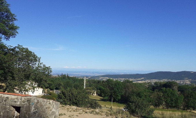 Veranne Casa | Casa sin vecinos con vistas a los Alpes Véranne